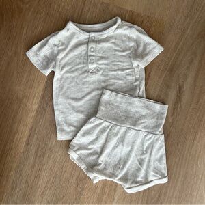 Carter’s Ribbed Baby Set
